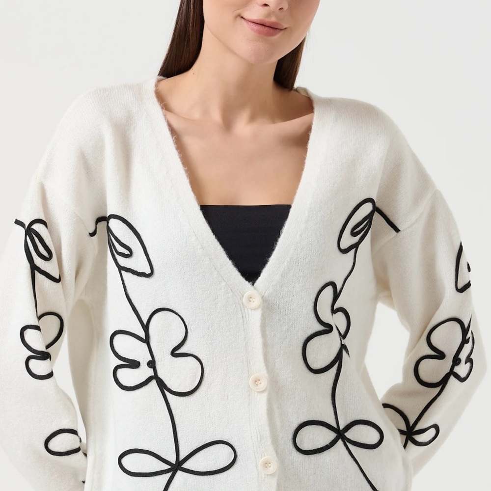 Jimmy Key Floral White Cardigan Sweater